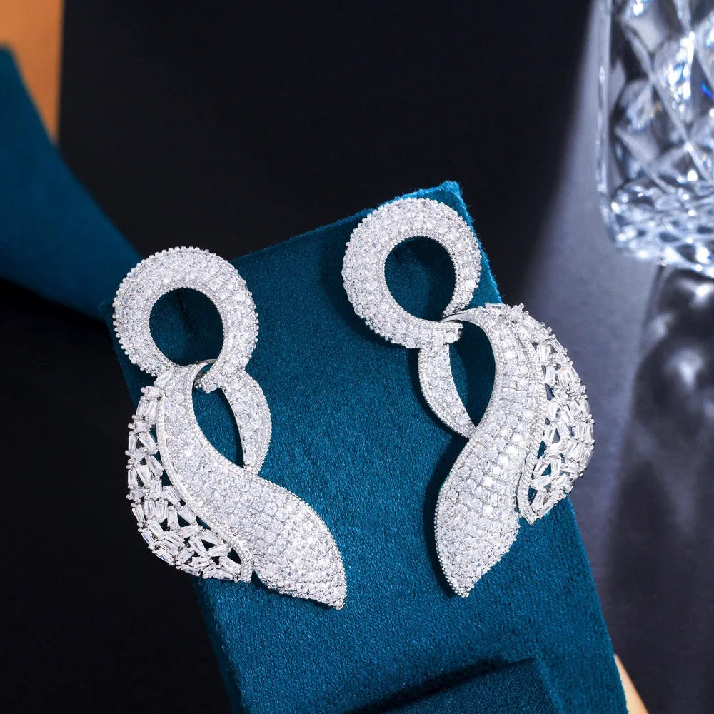 Luxurious Extra Large Dangling Earring